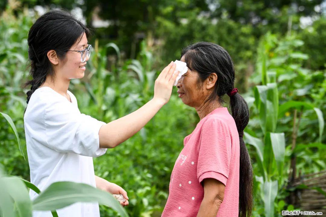 全网追的“扁担女孩”，找了一份暑假工，时薪12元 - 天津生活资讯 - 天津28生活网 tj.28life.com